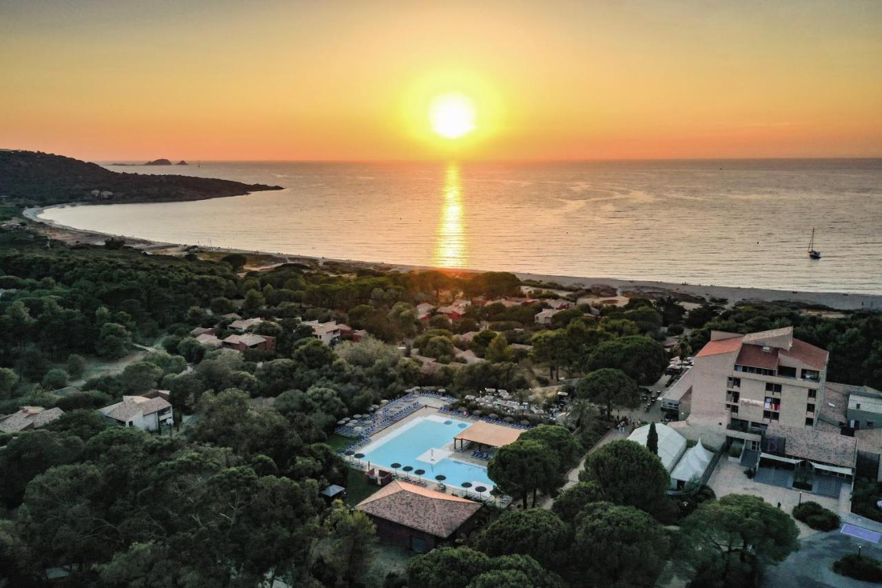 Belambra Clubs Belgodere - Golfe De Lozari Hotel Bagian luar foto
