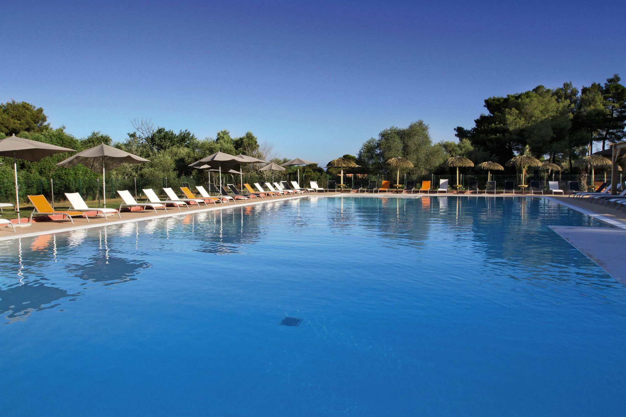 Belambra Clubs Belgodere - Golfe De Lozari Hotel Bagian luar foto